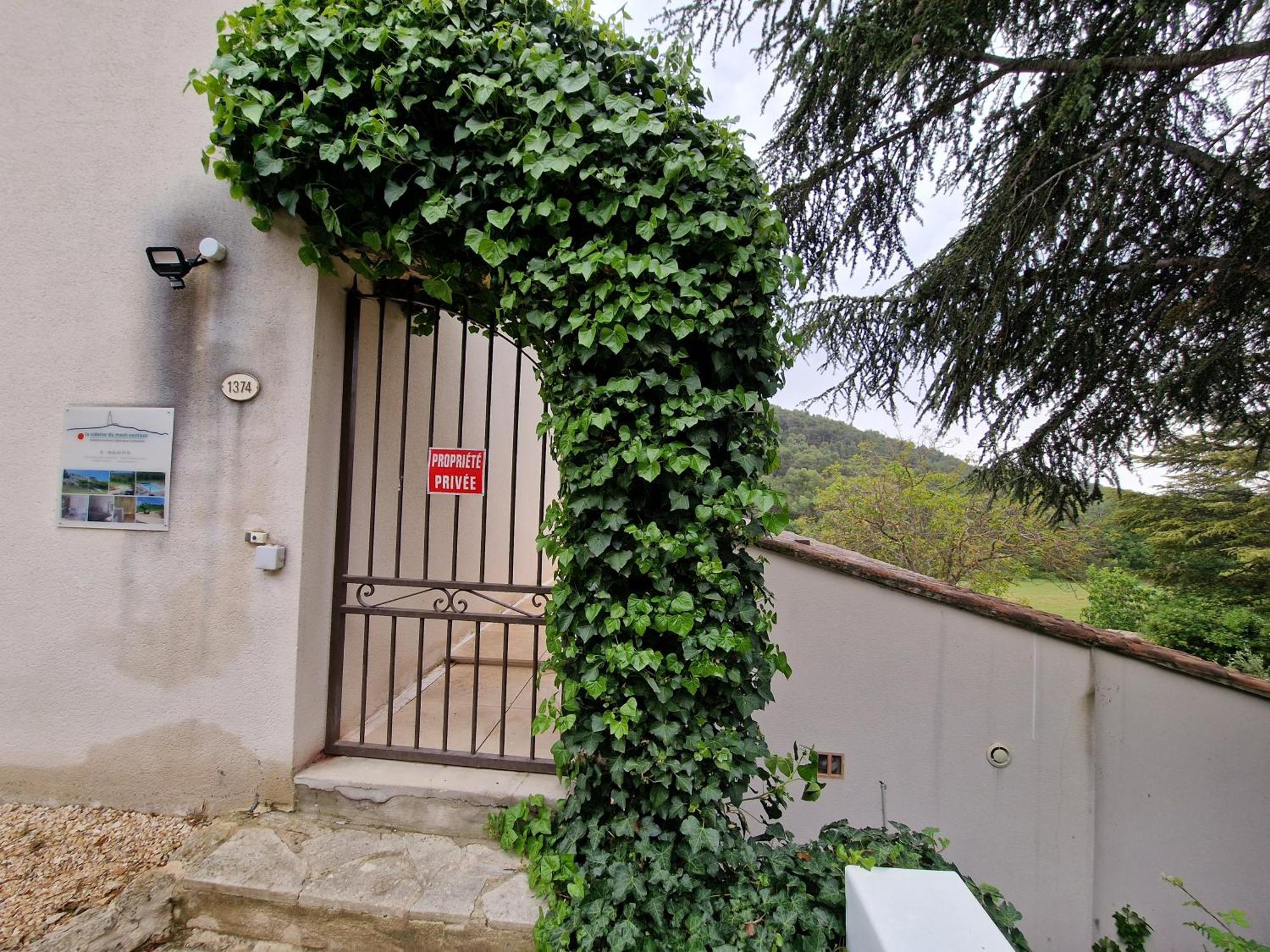 Résidence de gîtes La Sidoine du Mont-Ventoux Crillon-le-Brave Exterior foto